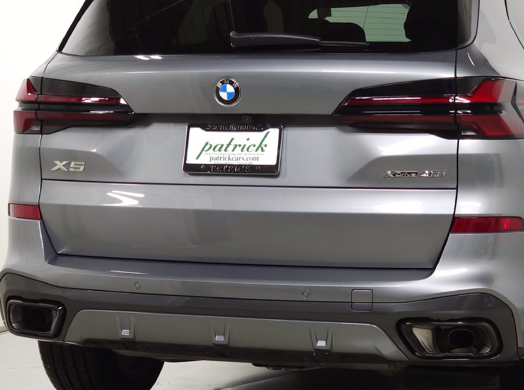 Used 2026 BMW X5 xDrive40i w/ M Sport Package AWD/4WD image 10