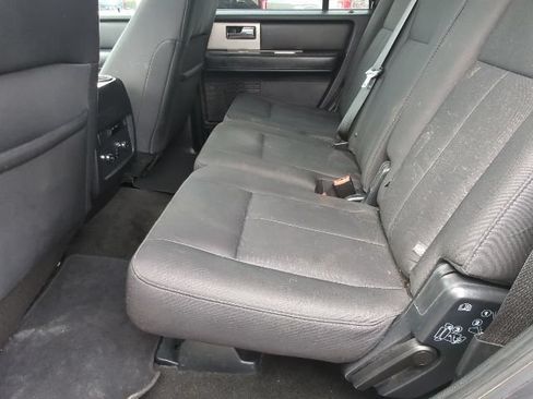 Used 2016 Ford Expedition XLT AWD/4WD image 22