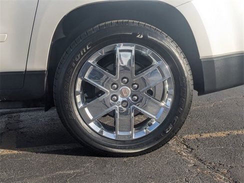 Used 2017 GMC Acadia Limited SLT image 12