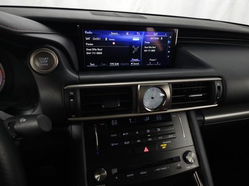 Used 2017 Lexus IS 300 F Sport w/ F Sport Package image 22
