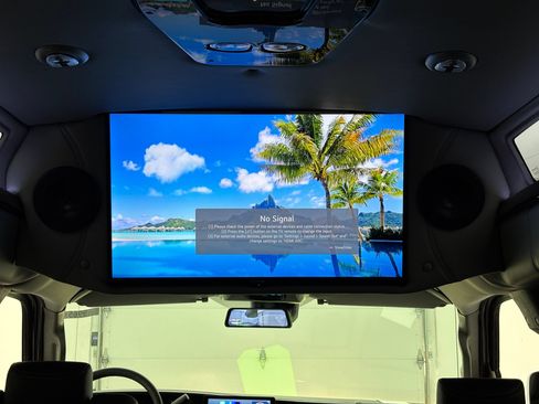 New 2026 GMC Savana 3500 Extended w/ Driver Convenience Package RWD image 4