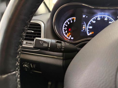Used 2020 Jeep Grand Cherokee Limited X AWD/4WD image 32