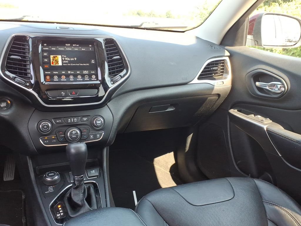 Used 2020 Jeep Cherokee Limited AWD/4WD image 26