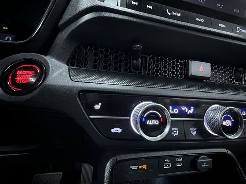 Used 2024 Honda CR-V EX image 26