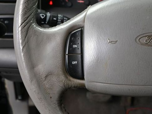 Used 2000 Ford Excursion Limited AWD/4WD image 24