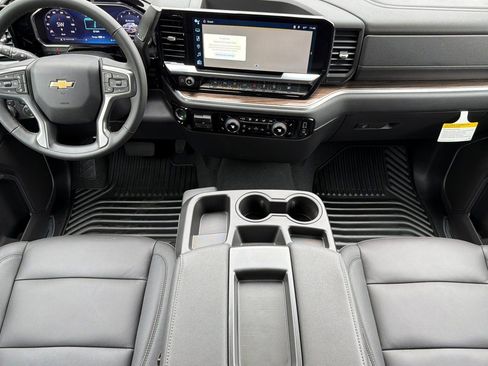 New 2026 Chevrolet Silverado 1500 LT w/ Z71 Off-Road Package AWD/4WD image 10