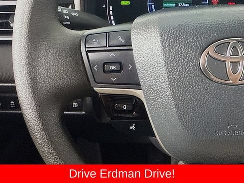 Used 2026 Toyota Camry LE FWD image 12