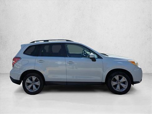 Used 2016 Subaru Forester 2.5i Limited image 4