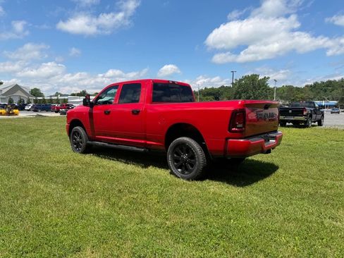 Used 2026 RAM 2500 Tradesman AWD/4WD image 5