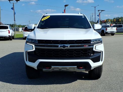 Used 2021 Chevrolet Tahoe Z71 w/ Z71 Off-Road Package AWD/4WD image 8
