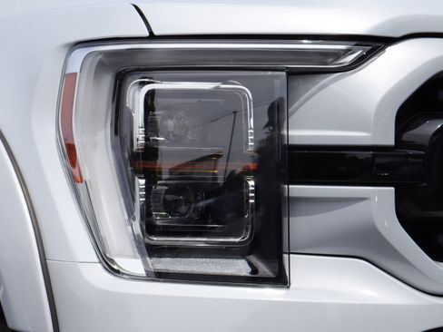 Used 2021 Ford F150 Lariat w/ Equipment Group 502A High AWD/4WD image 37