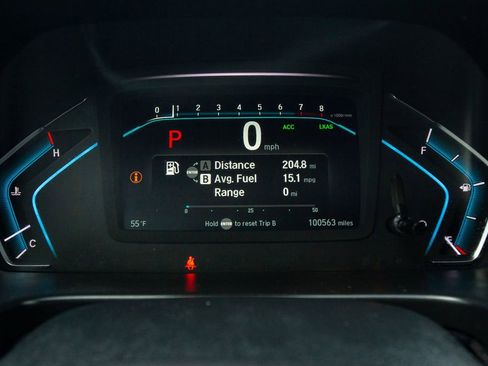 Used 2018 Honda Odyssey Touring image 3