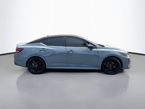 Used 2024 Nissan Sentra SR FWD image 6