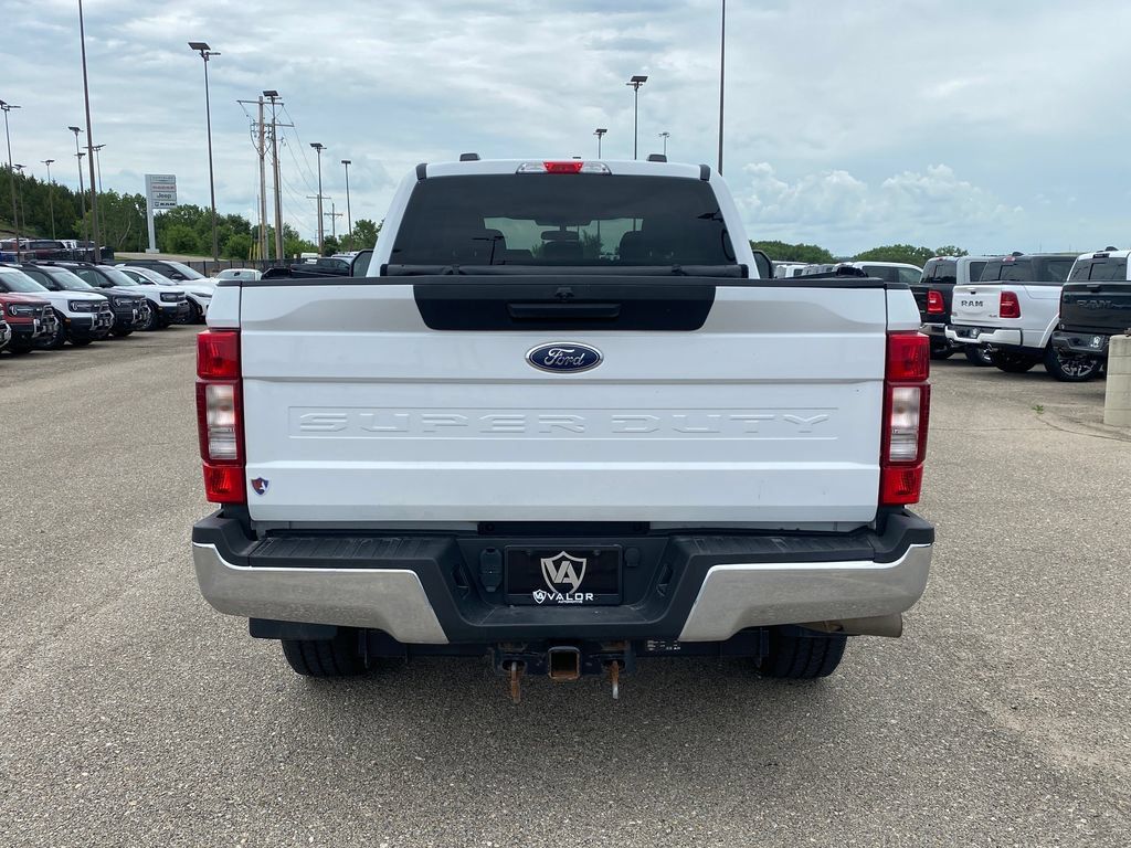 Used 2022 Ford F250 XLT AWD/4WD image 5