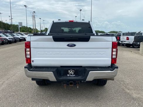 Used 2022 Ford F250 XLT AWD/4WD image 5