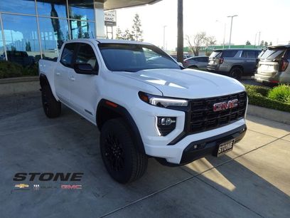 New 2026 GMC Canyon Elevation w/ Convenience Package