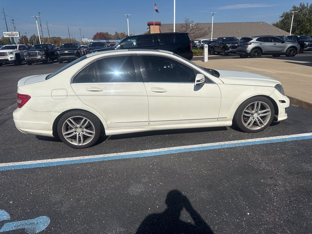 Used 2012 Mercedes-Benz C 300 4MATIC Sedan image 11