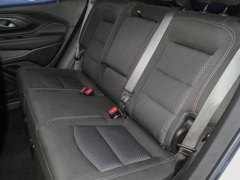 Used 2023 GMC Terrain SLE image 22