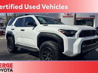 Used 2025 Toyota 4Runner 4WD video 1