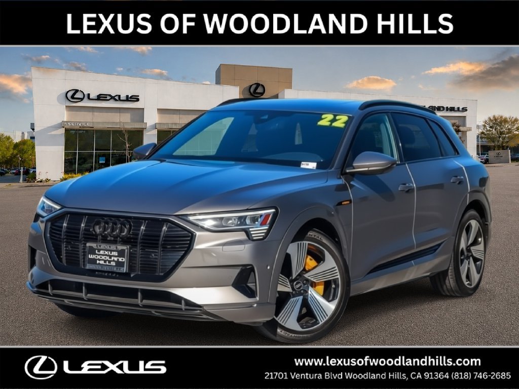 Used 2022 Audi e-tron Premium Plus w/ Premium Plus Package AWD/4WD image 1