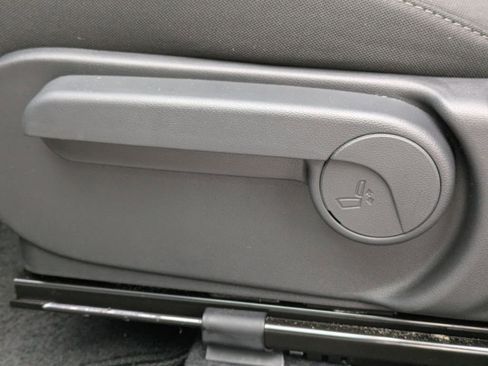 New 2026 Hyundai Kona SE FWD image 23