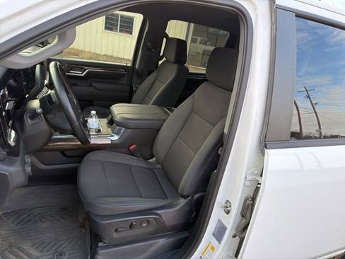 Used 2024 Chevrolet Silverado 2500 LT image 10