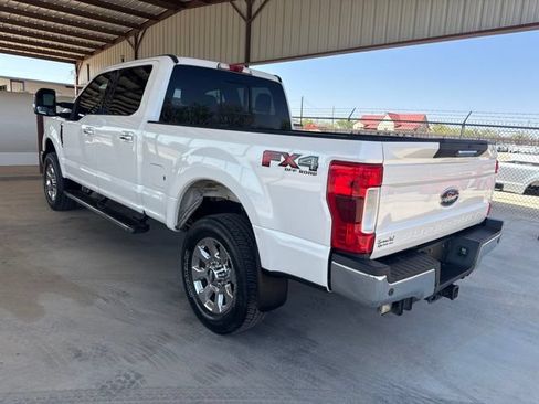Used 2019 Ford F250 Lariat w/ Chrome Package AWD/4WD image 6