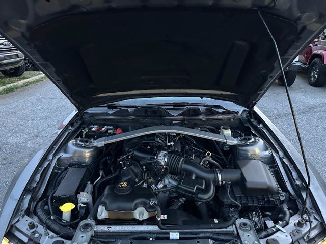Used 2014 Ford Mustang Premium RWD image 20