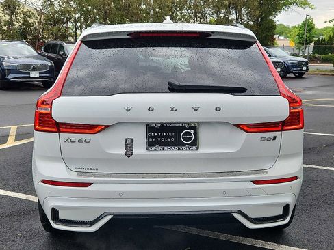 Certified 2024 Volvo XC60 B5 Plus w/ Protection Package Premier AWD/4WD image 5