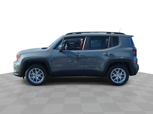 Used 2022 Jeep Renegade Latitude w/ Convenience Group image 5