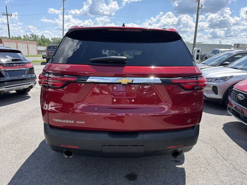 Used 2023 Chevrolet Traverse LT AWD/4WD image 6