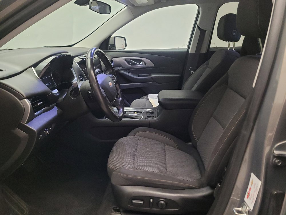 Used 2018 Chevrolet Traverse LT AWD/4WD image 17