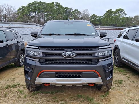 Used 2023 Ford Expedition Timberline image 2