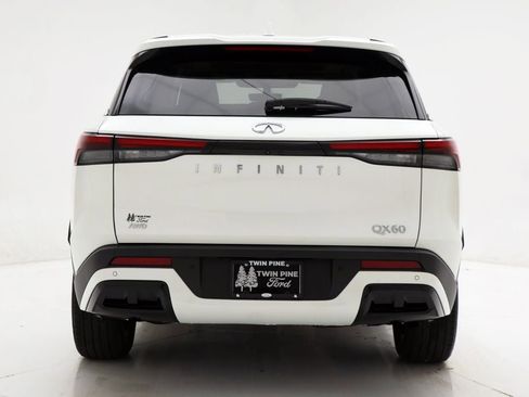 Used 2023 INFINITI QX60 Pure image 7