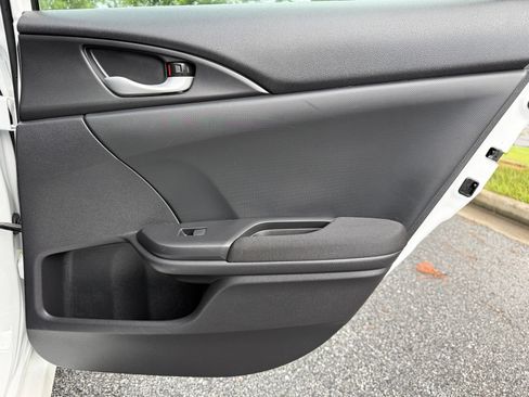 Used 2019 Honda Civic EX image 46