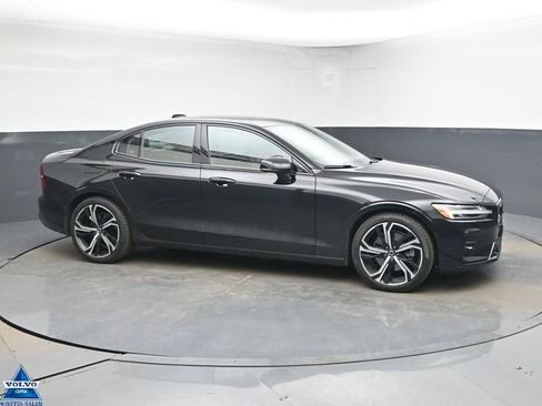 Used 2024 Volvo S60 B5 Plus image 1