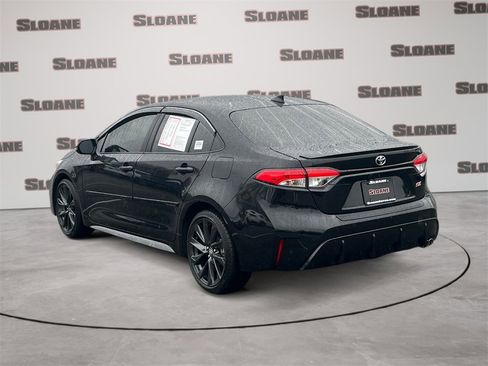 Certified 2024 Toyota Corolla SE image 3