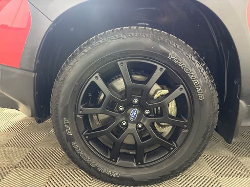 Certified 2025 Subaru Crosstrek 2.5i Wilderness AWD/4WD image 6