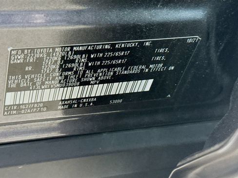 Certified 2021 Toyota RAV4 LE AWD/4WD image 29