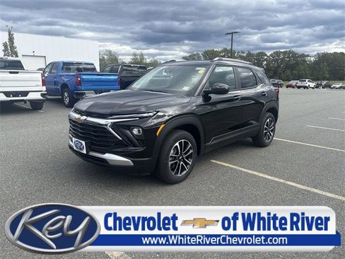 New 2026 Chevrolet TrailBlazer LT image 1