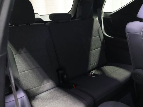 Used 2024 Chevrolet Traverse LT image 22