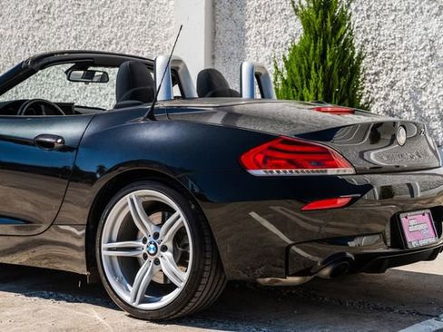 Used 2012 BMW Z4 sDrive35is image 55