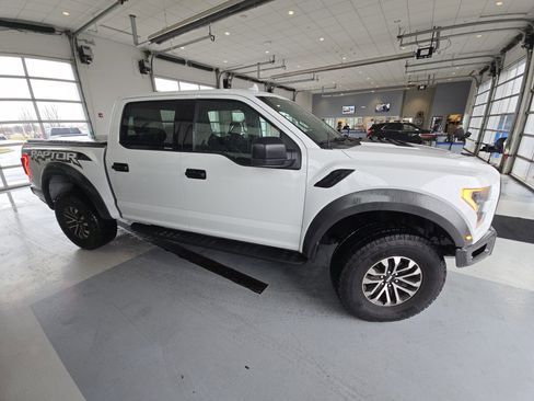 Used 2020 Ford F150 Raptor image 16