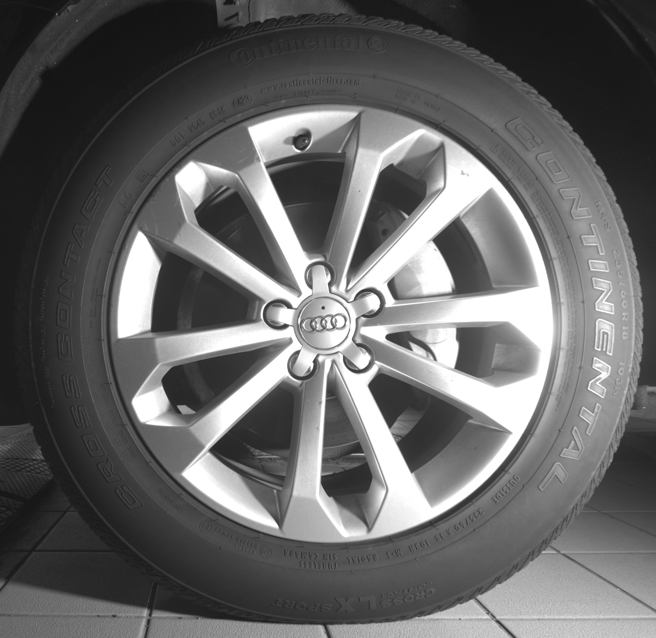 Used 2017 Audi Q5 2.0T Premium AWD/4WD image 25