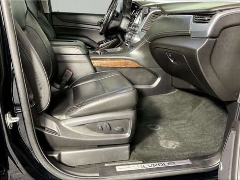 Used 2018 Chevrolet Tahoe LT w/ Luxury Package image 29