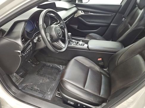 Used 2024 MAZDA MAZDA3 Hatchback w/Premium Plus Pkg image 13