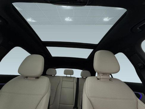 New 2026 Mercedes-Benz GLC 300 image 20