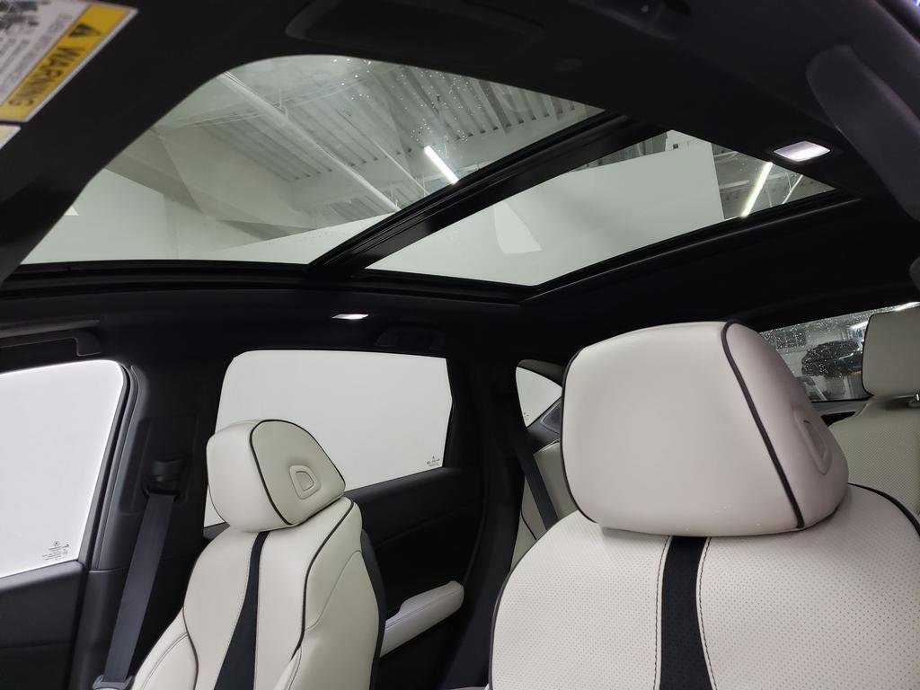 New 2026 Acura RDX w/ Advance Package AWD/4WD image 9