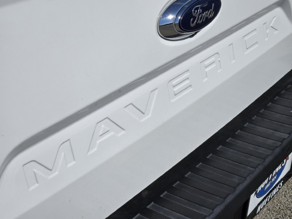 Used 2023 Ford Maverick XL FWD image 10