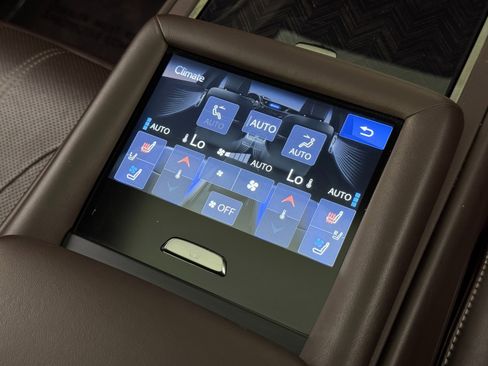 Used 2018 Lexus LS 500 AWD w/ Luxury Package image 38